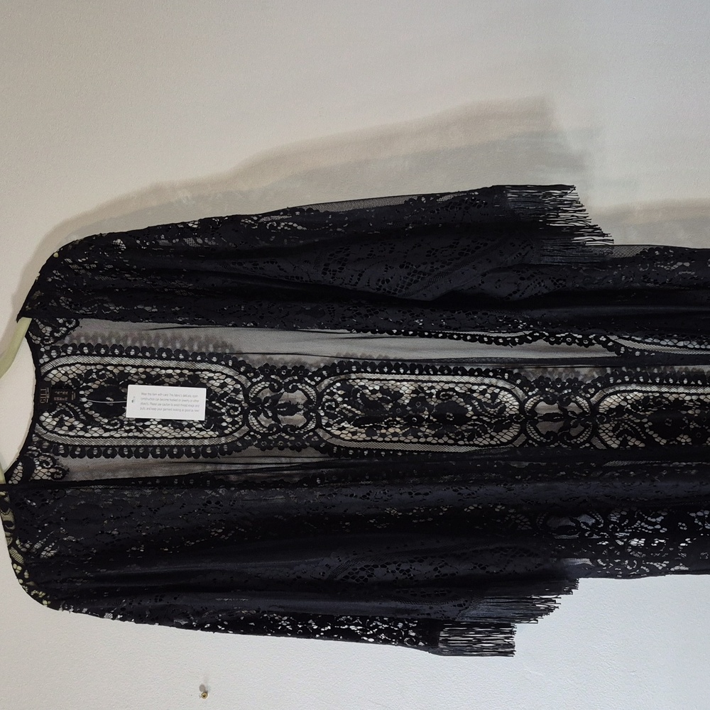 G.I.L.I. Long Fringe Overlay Black (L) With Sleeves